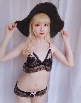 日韩精品精品不卡带球躲爹地_DVD高清电影在线