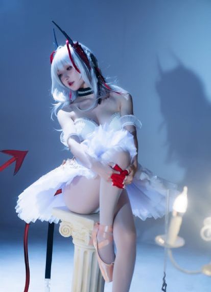 欧美大耳环_720神马影院手机在线