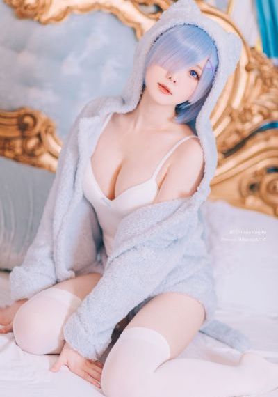 欧洲美女与动交zoz00_BD英语在线观看视频